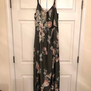 NWOT Large Flower Maxi Dress